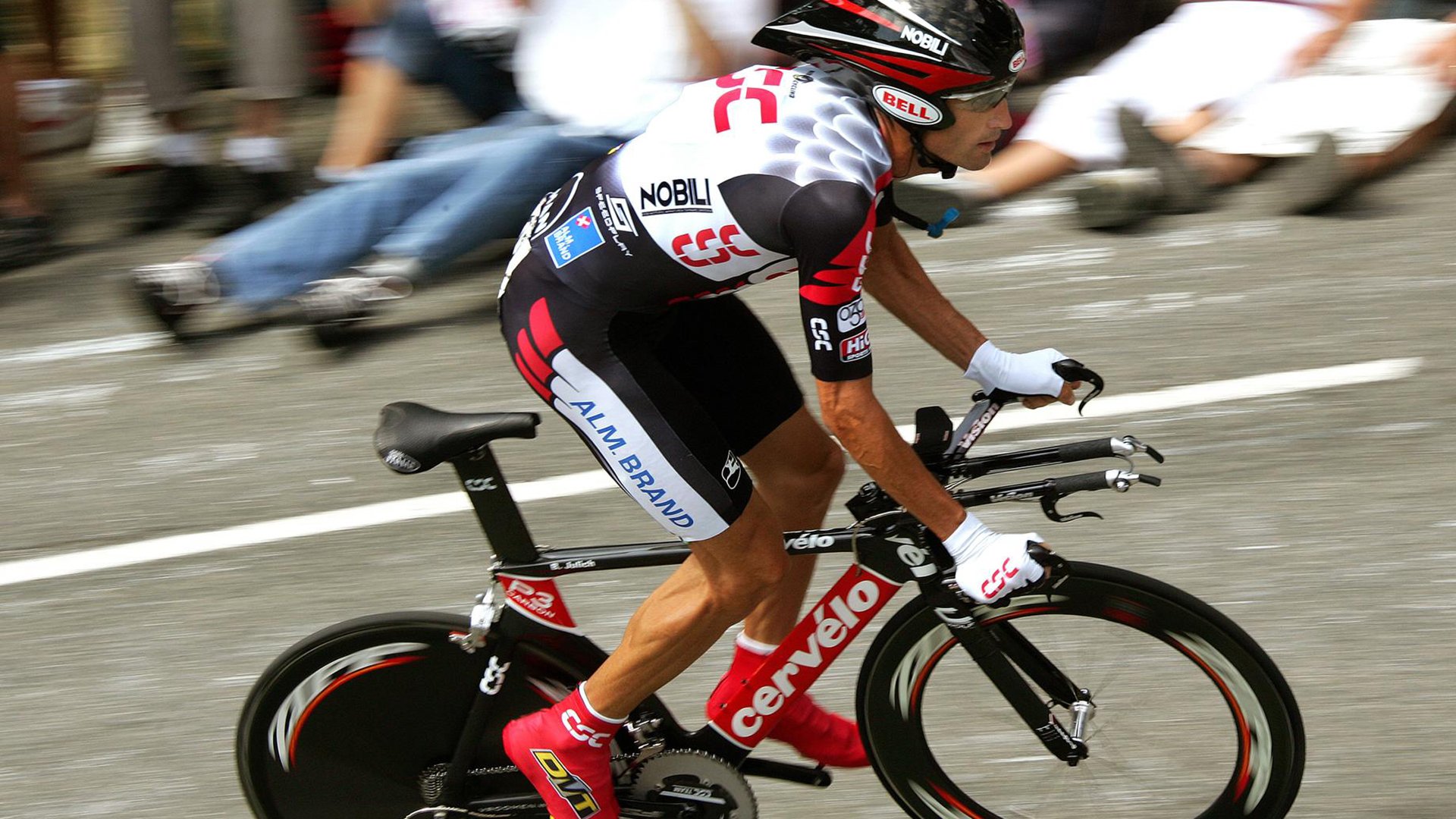 开云体育APP下载-全数字化赛车：未来赛场的智能化趋势，数字化赛道是什么