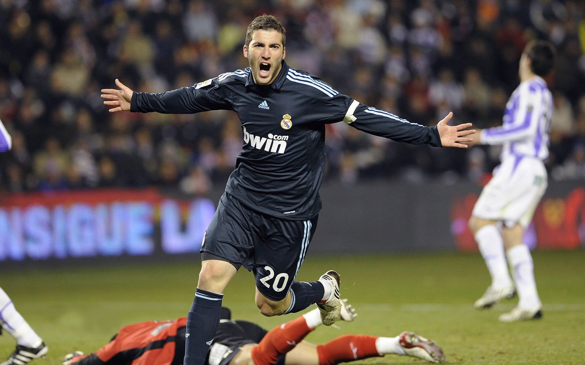 开云-欧冠青春风暴：年轻球员的绝妙表现，青年欧冠联赛历届冠军